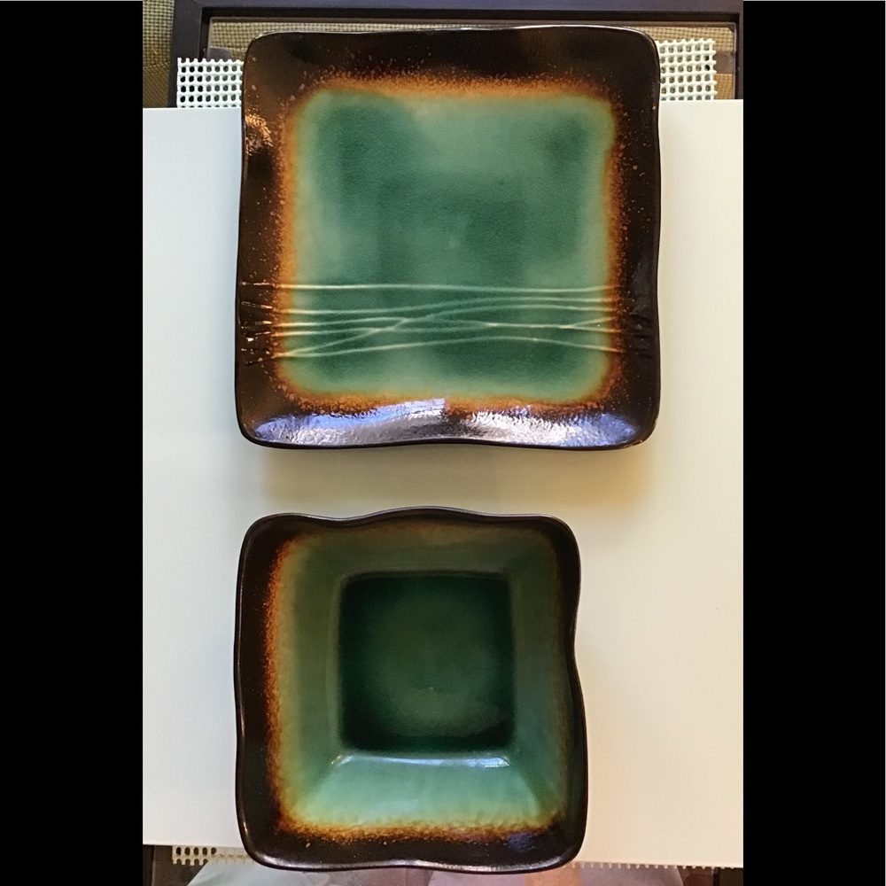 Baum 2 serving dishes